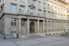 Bild zeigt das Gebäude des Arbeitsgerichts Stuttgart Bild zeigt das Gebäude des Arbeitsgerichts Stuttgart